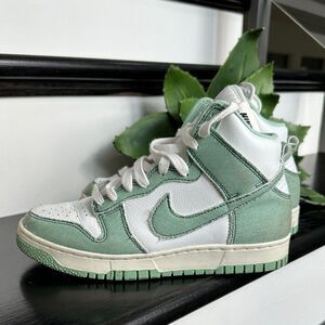 Nike Dunk High Green White Women’s Sneakers Size 7 Streetwear Casual Shoes